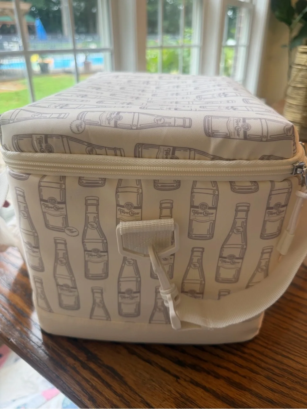 Topo Chico Cream Insulated Lunch Bag